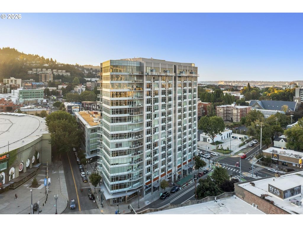 1926 W BURNSIDE St 614, Portland, OR 97209