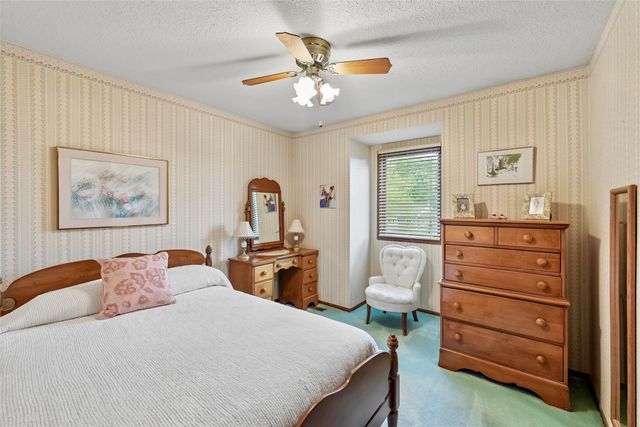 1352 NW 71st Place, Ankeny, IA 50023