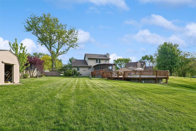 1352 NW 71st Place, Ankeny, IA 50023