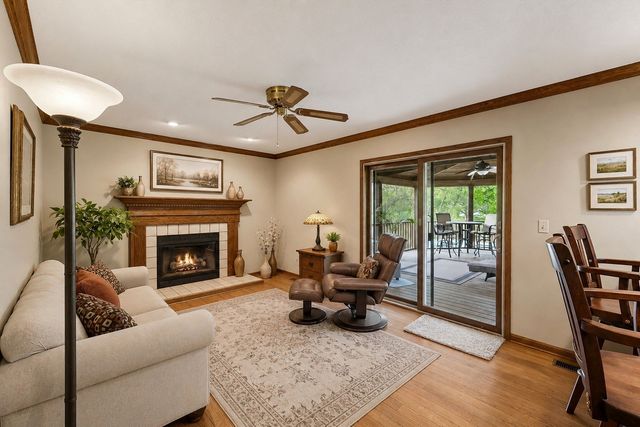 1352 NW 71st Place, Ankeny, IA 50023