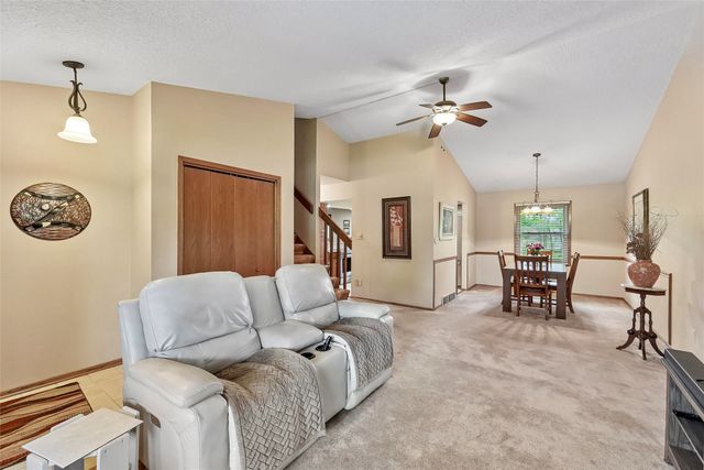 1352 NW 71st Place, Ankeny, IA 50023