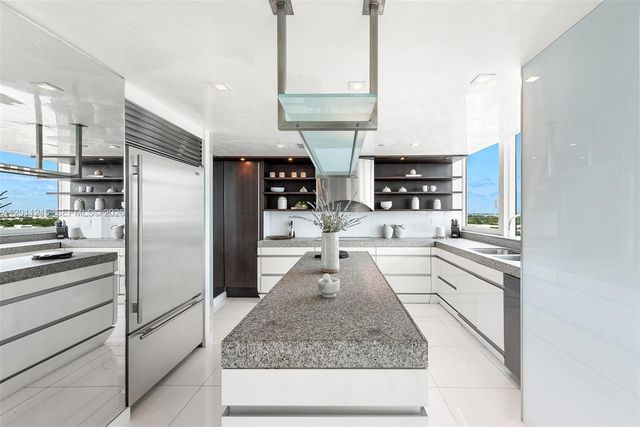 101 20th Street 1707, Miami Beach, FL 33139