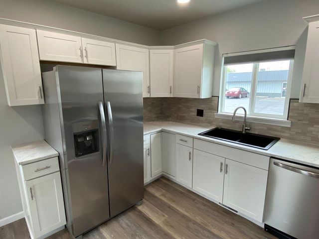 1329 S Main Street, Bellefontaine, OH 43311