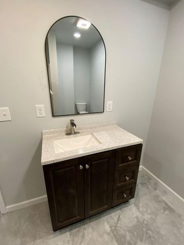 1329 S Main Street, Bellefontaine, OH 43311