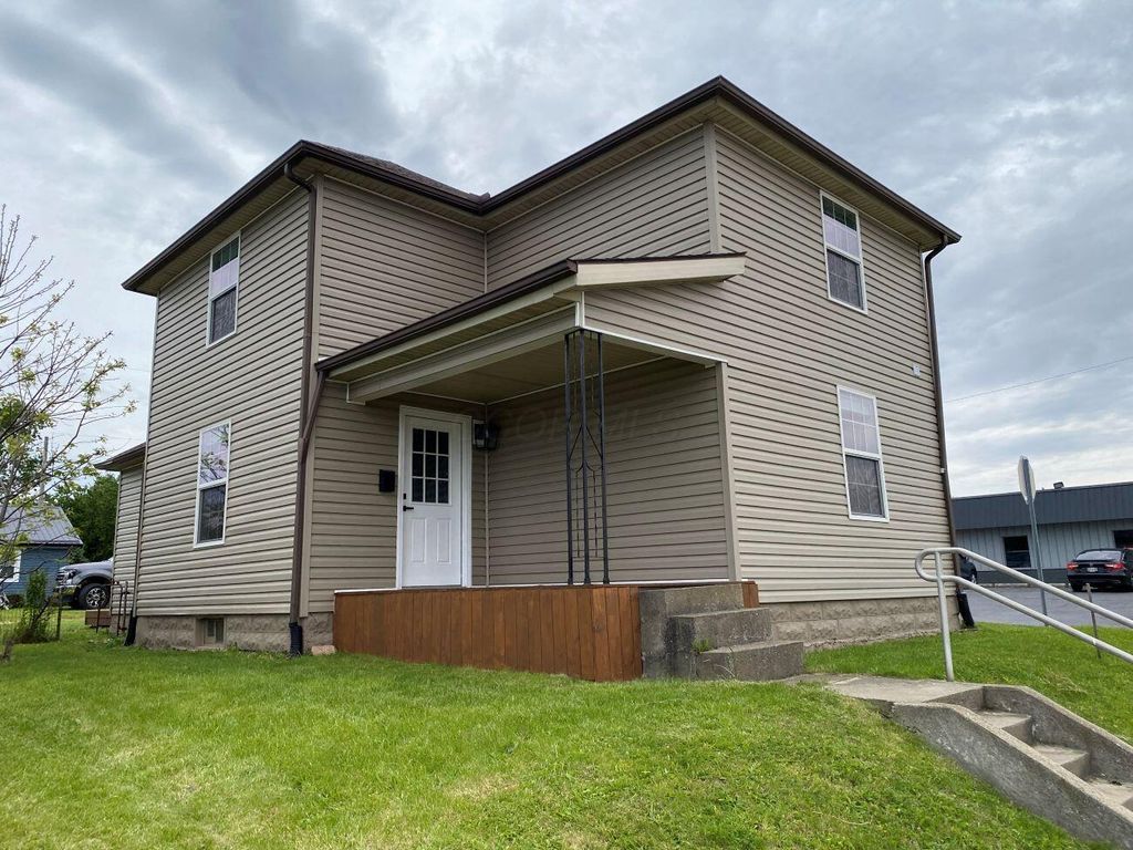 1329 S Main Street, Bellefontaine, OH 43311