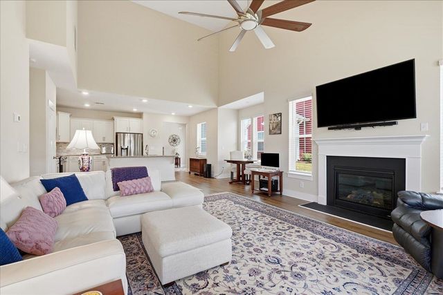 1116 Cobbler Lane, Boiling Springs, SC 29316