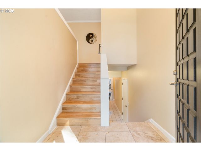 7422 Sw 37TH Ave, Portland, OR 97219