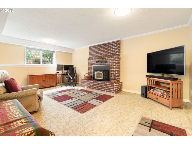 7422 Sw 37TH Ave, Portland, OR 97219