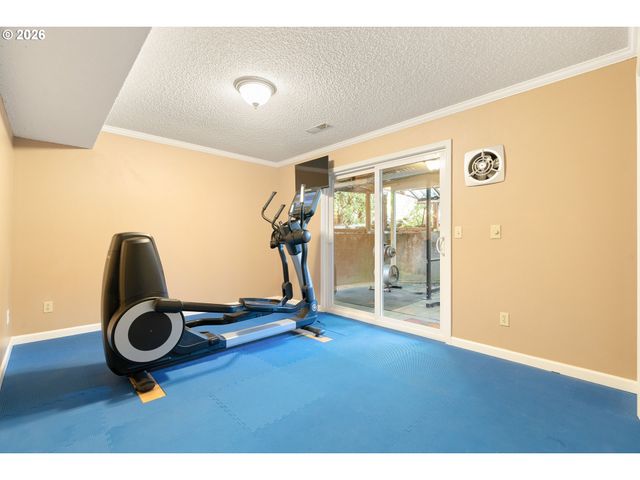 7422 Sw 37TH Ave, Portland, OR 97219