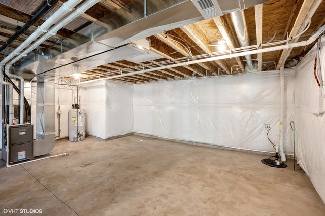 651 34th Street SE, Altoona, IA 50009