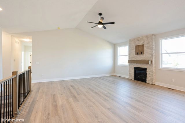 651 34th Street SE, Altoona, IA 50009