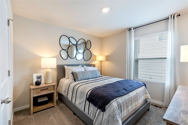 409 Kingfisher Drive, Norwalk, IA 50211