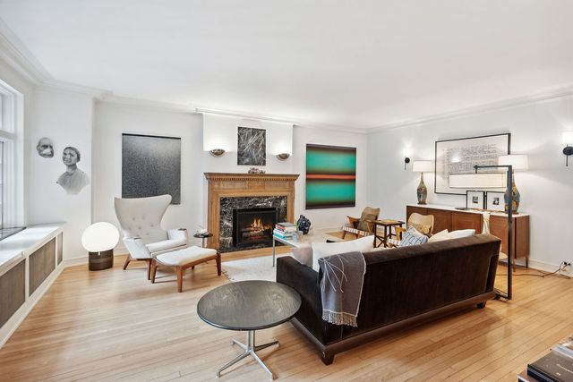 415 W Aldine Avenue 9D, Chicago, IL 60657