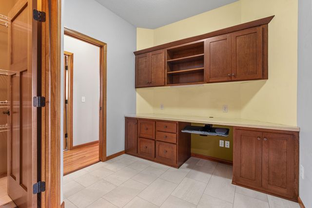 6364 Red Fox Road, Lino Lakes, MN 55014