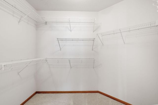 6364 Red Fox Road, Lino Lakes, MN 55014