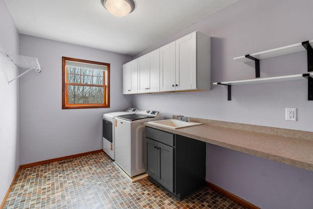 6364 Red Fox Road, Lino Lakes, MN 55014