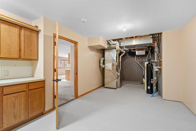 6364 Red Fox Road, Lino Lakes, MN 55014