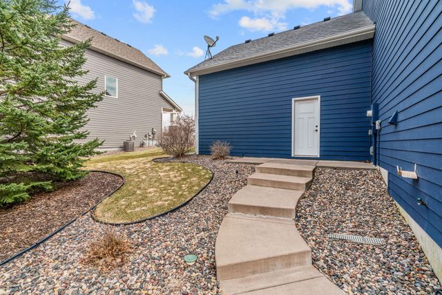 6364 Red Fox Road, Lino Lakes, MN 55014