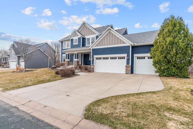 6364 Red Fox Road, Lino Lakes, MN 55014