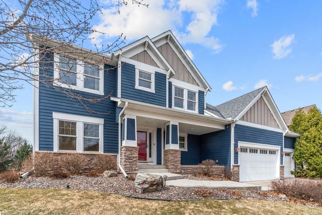 6364 Red Fox Road, Lino Lakes, MN 55014