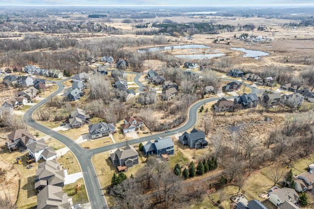6364 Red Fox Road, Lino Lakes, MN 55014