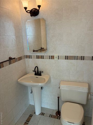 185 W Park Avenue 516, Long Beach, NY 11561