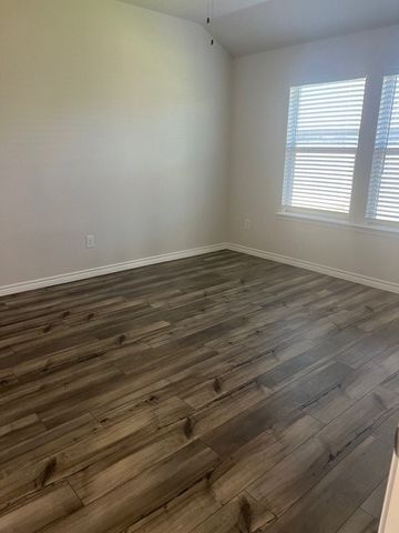 7818 Lariat Toss Dr, Corpus Christi, TX 78414