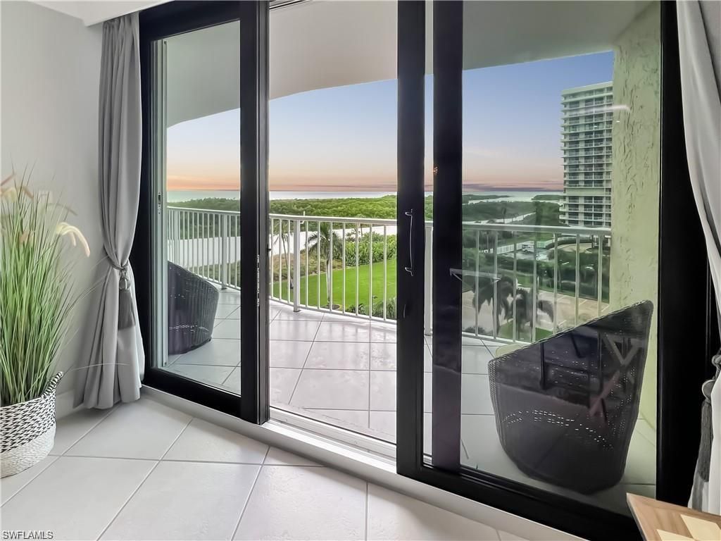 320 Seaview CT 608, MARCO ISLAND, FL 34145 — photo 4