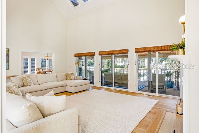 37 Bridgetown Rd, Hilton Head Island, SC 29928