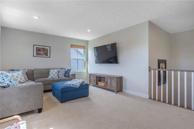 2060 Nathanial Greene Drive, Beavercreek Twp, OH 45434
