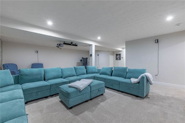 2060 Nathanial Greene Drive, Beavercreek Twp, OH 45434
