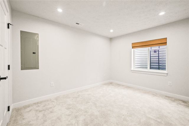 2060 Nathanial Greene Drive, Beavercreek Twp, OH 45434