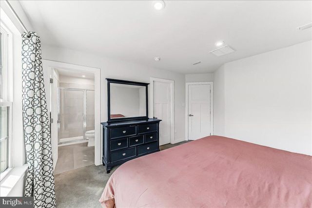 215 SLOAN DR, Coatesville, PA 19320