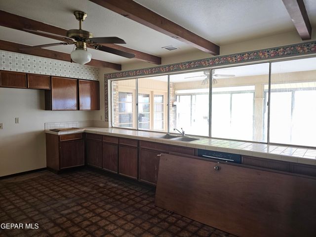 3101 Parknorth Drive, El Paso, TX 79904