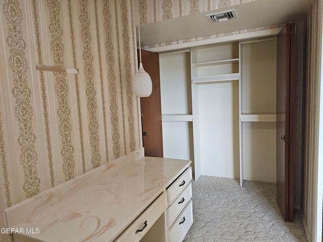 3101 Parknorth Drive, El Paso, TX 79904