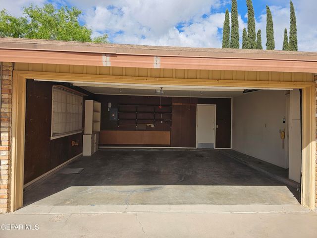3101 Parknorth Drive, El Paso, TX 79904