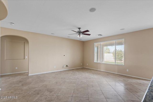 1680 E NIGHTINGALE Lane, Gilbert, AZ 85298