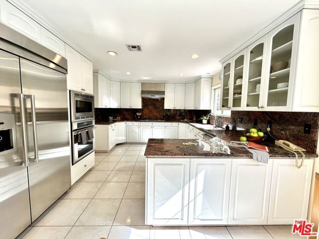 11502 Dona Teresa Drive, Studio City (los Angeles), CA 91604