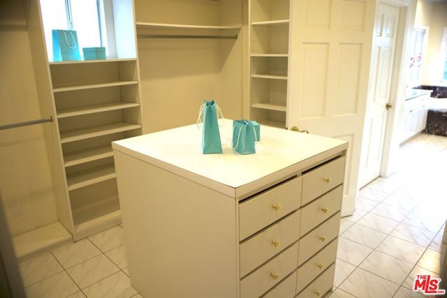 11502 Dona Teresa Drive, Studio City (los Angeles), CA 91604