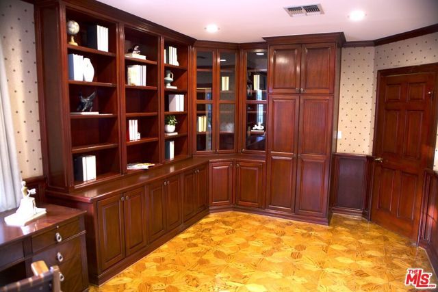 11502 Dona Teresa Drive, Studio City (los Angeles), CA 91604