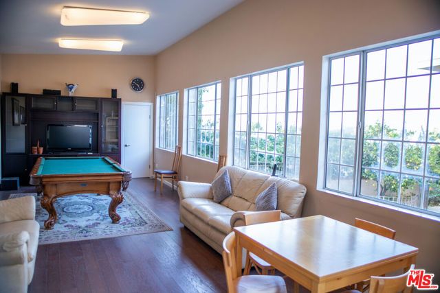 11502 Dona Teresa Drive, Studio City (los Angeles), CA 91604