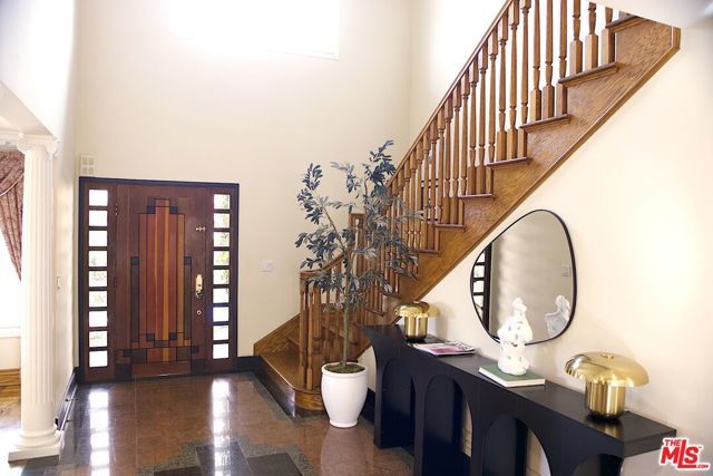 11502 Dona Teresa Drive, Studio City (los Angeles), CA 91604