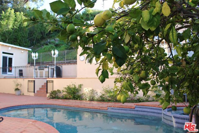 11502 Dona Teresa Drive, Studio City (los Angeles), CA 91604