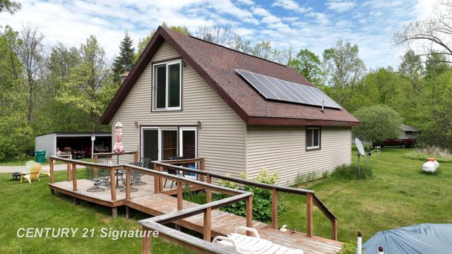 150 E Winegars Road, Gladwin, MI 48624
