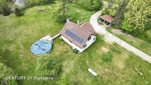 150 E Winegars Road, Gladwin, MI 48624