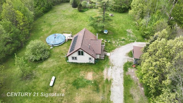 150 E Winegars Road, Gladwin, MI 48624