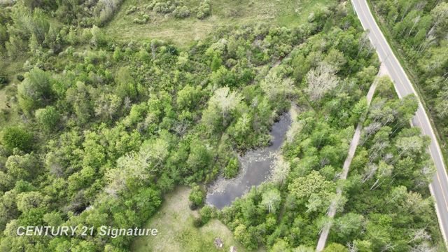 150 E Winegars Road, Gladwin, MI 48624