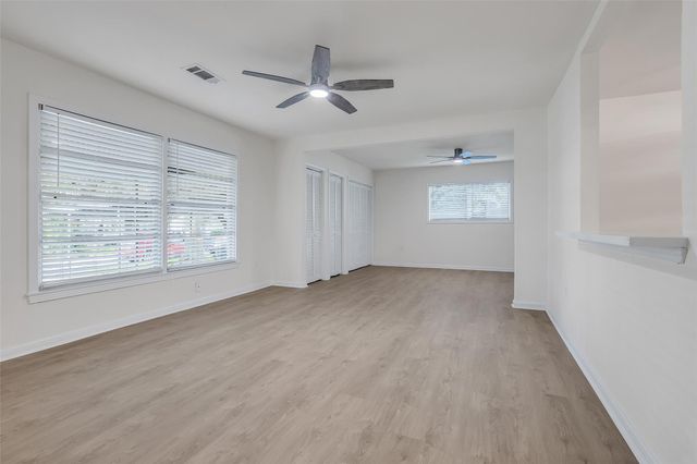718 E Republic Avenue 1, Baytown, TX 77520