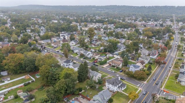311 Oak Parkway, Dunellen, NJ 08812