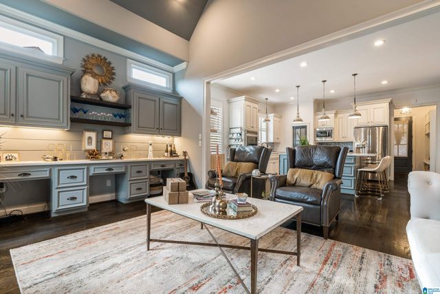 1046 FAIRFIELD LANE, Birmingham, AL 35242